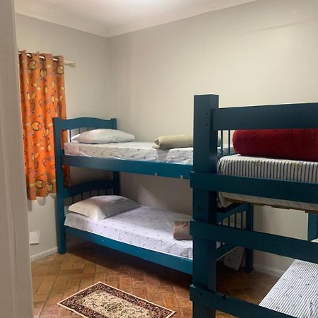 Alpha Hospedaria & Hostel ลอนดริน่า ภายนอก รูปภาพ