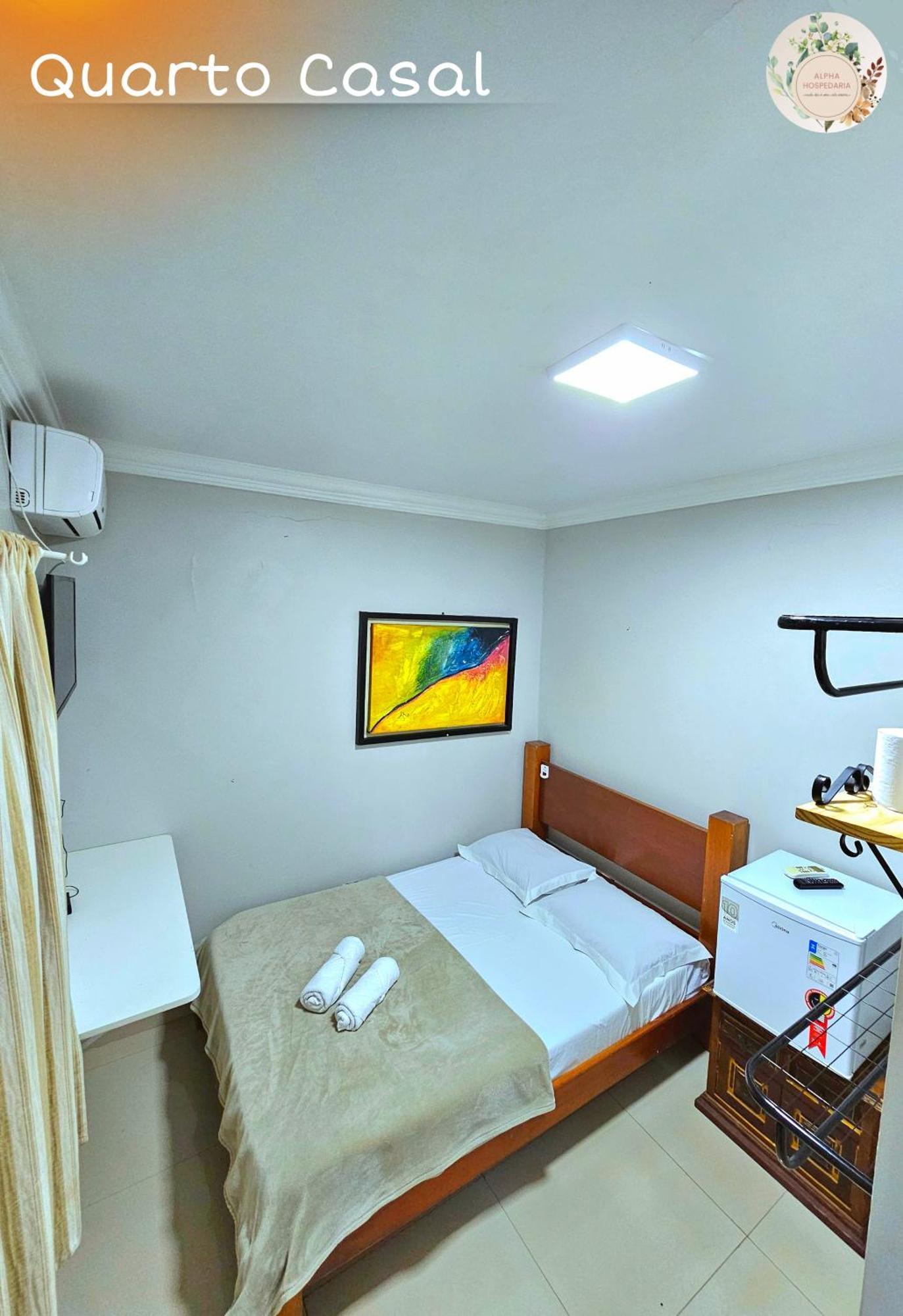 Alpha Hospedaria & Hostel ลอนดริน่า ภายนอก รูปภาพ