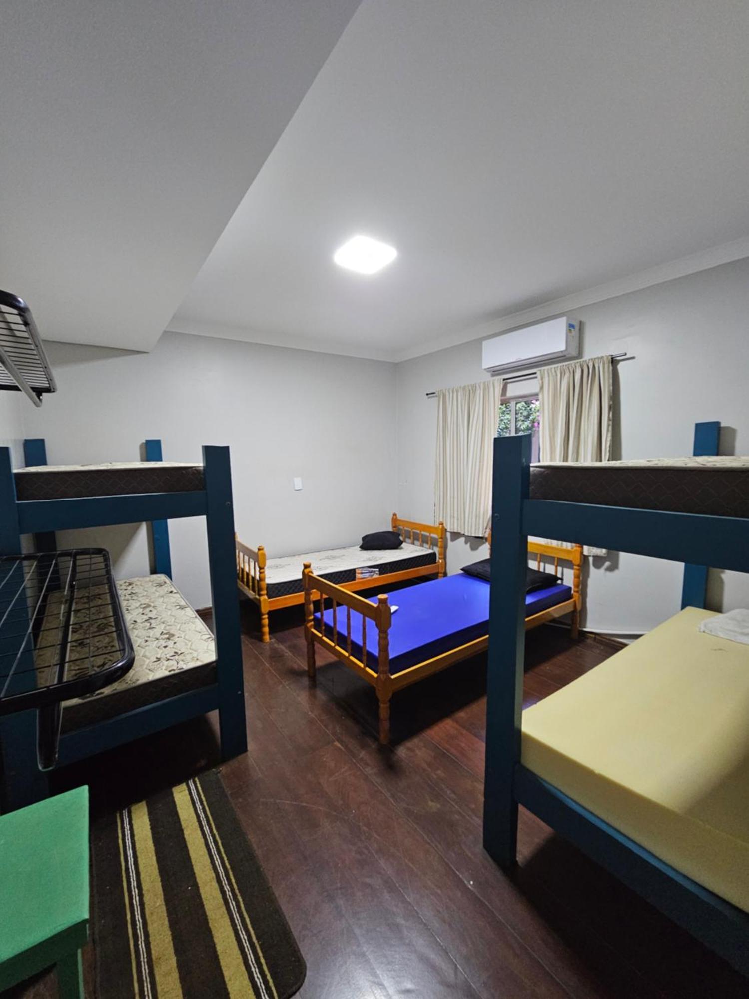 Alpha Hospedaria & Hostel ลอนดริน่า ภายนอก รูปภาพ